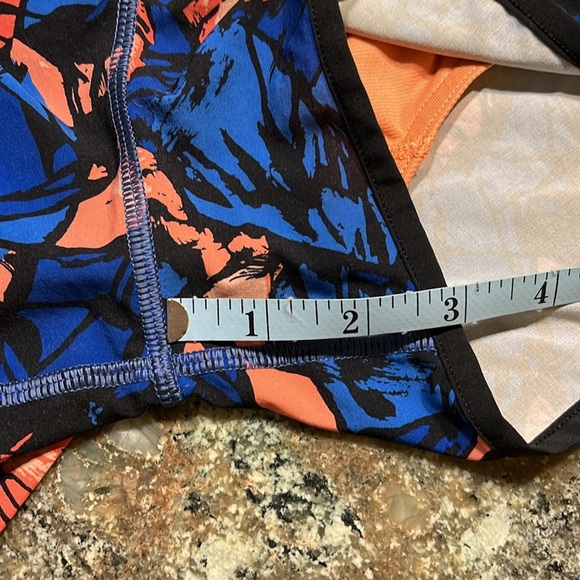 LULU LEMON SPEED SHORT Paint Storm Harbor Blue Multi Sz 4 Vented Running Shorts - Picture 10 of 14